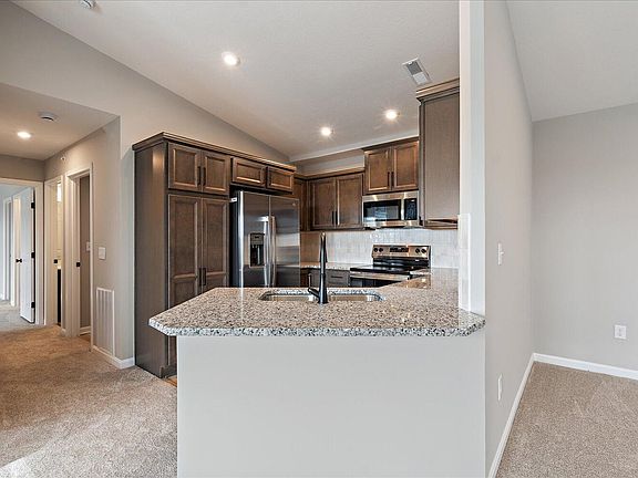 2nd image of 856 Walton Terrace Dr #12-305