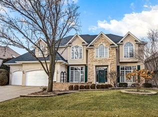 3355 White Eagle Dr, Naperville, IL