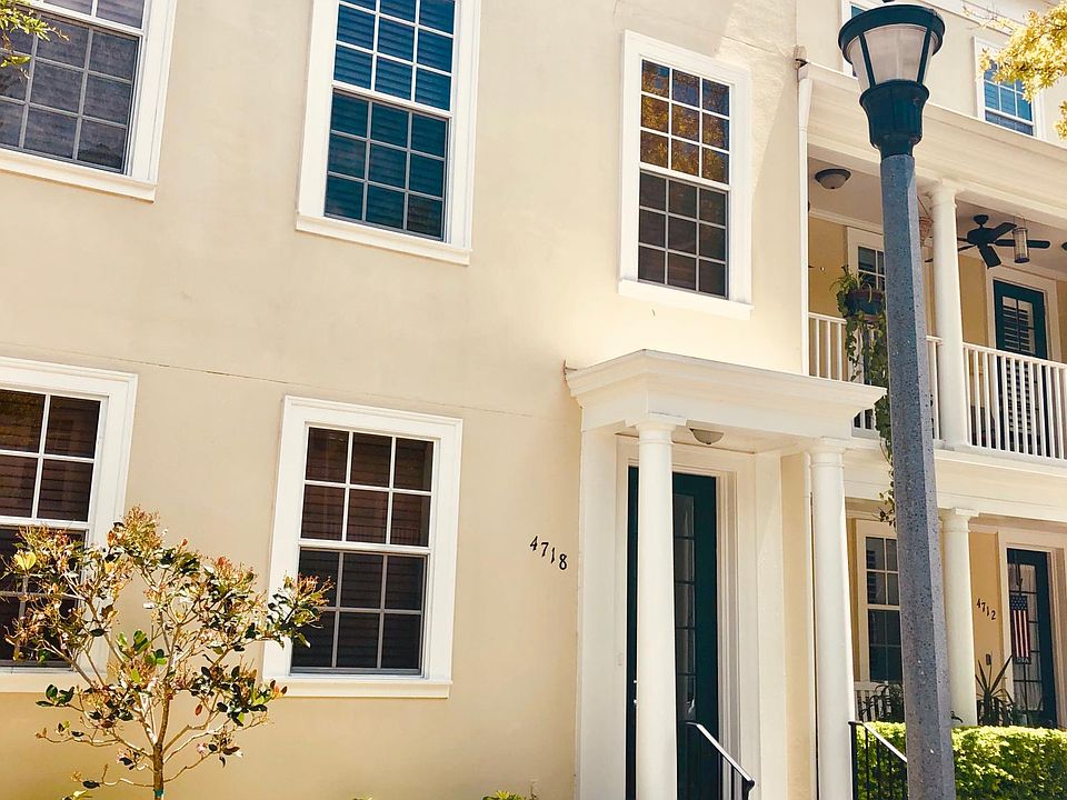 Front elevation/entrance.