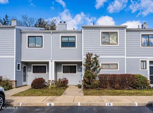21 Helene Ct, Tinton Falls, NJ 07724