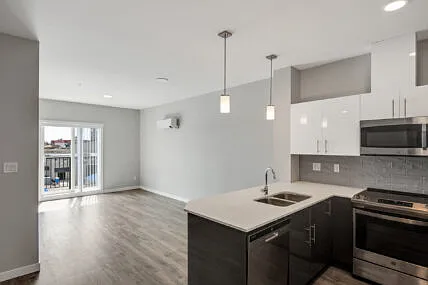 711 Treanor Ave #1057403 photo 1