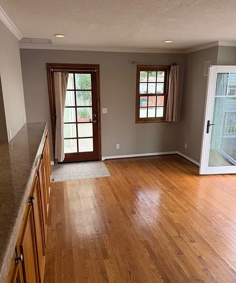 302 N Gertruda Ave — Photo 38