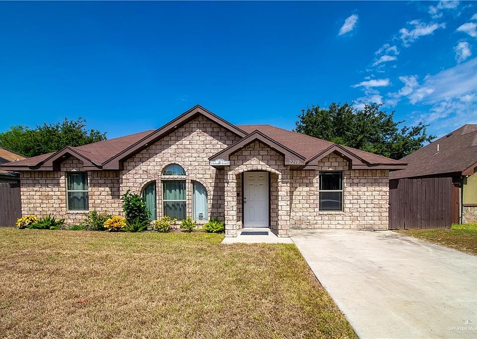 1st image of 2210 Cedro Dr