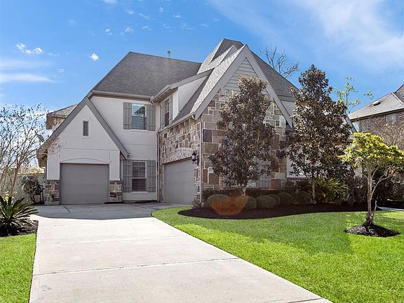 3rd image of 5927 Majestic Pines Dr