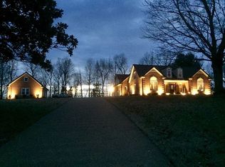 2600 River Hills Dr, Clarksville, TN 37043