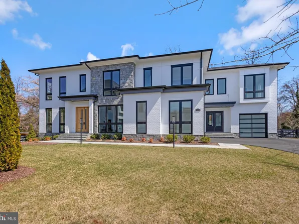 6508 Halls Farm Ln, McLean, VA 22101