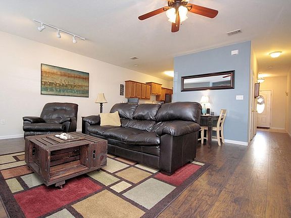 5th image of 125 Farrah Ave #125