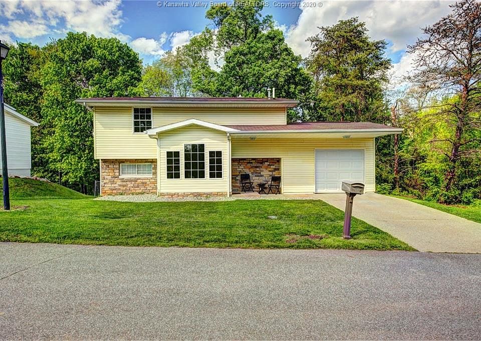 1st image of 224 Brenda Ln