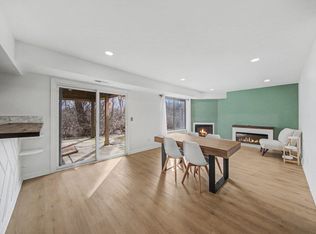 300 Briarcrest Dr Unit 140, Ann Arbor, MI 48104