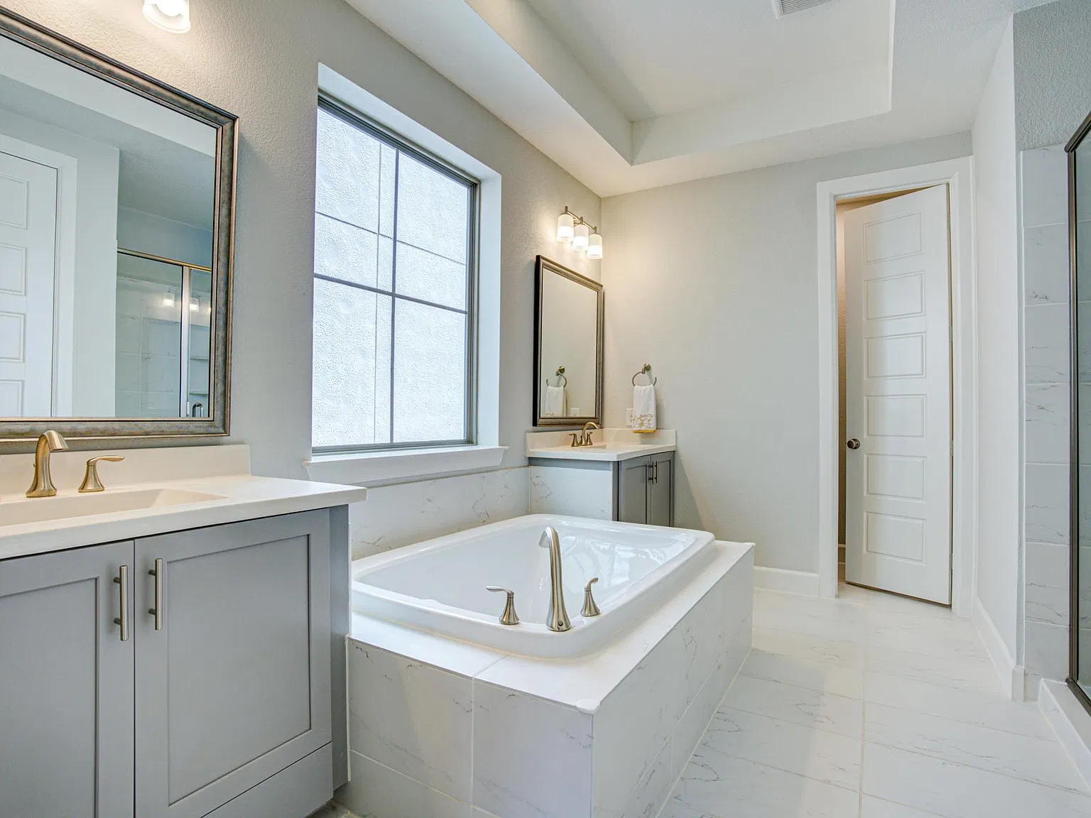 3 bed, 3.5 bath, 1856 sqft, $2,850 — Photo 1