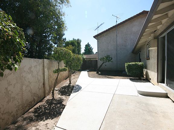 5th image of 1540 Moorpark Ave APT 1