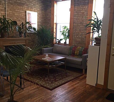 4th image of 1521 N Bosworth Ave APT 1