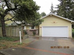 8530 SW Gayle Ln, Portland, OR 97225