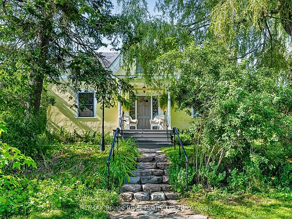 2nd image of 566 Penryn Rd