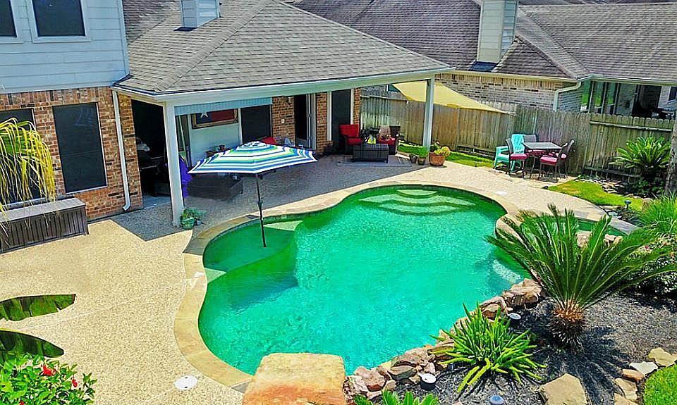 1st image of 11503 Columbia Pines Ln