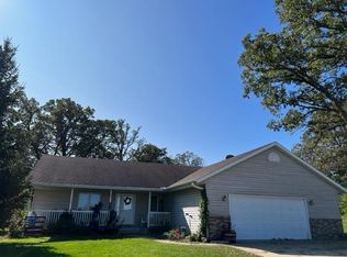 5255 Thompson Dr, Ellendale, MN 56026