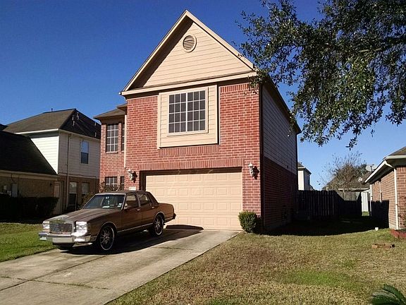 3rd image of 7307 Foxbrook Dr
