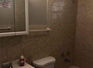 207 SW 4th St, Deerfield Beach, FL 33441