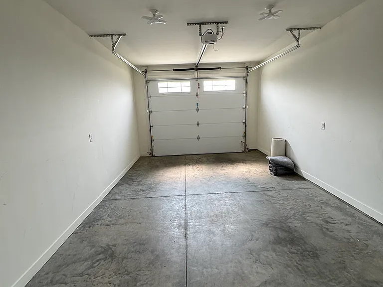 3880 High Pointe Ln — Photo 8