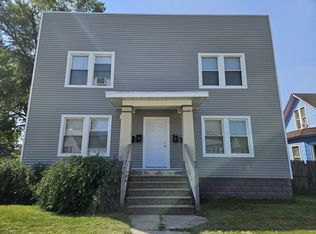 1451 W 4th St APT 1, Davenport, IA 52802