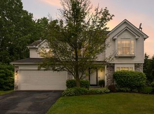 1238 Oakmont Dr, Oxford, MI 48371