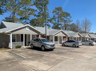 4014 SW 26th Dr APT 27, Gainesville, FL 32608