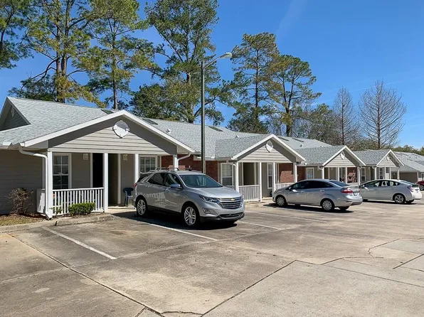 4014 SW 26th Dr APT 27, Gainesville, FL 32608