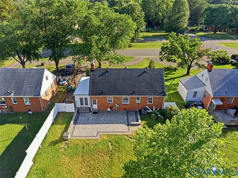 6412 Monument Ave — Photo 18