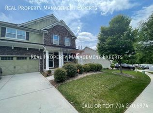 3233 Elyse Manor Ct, Charlotte, NC 28214