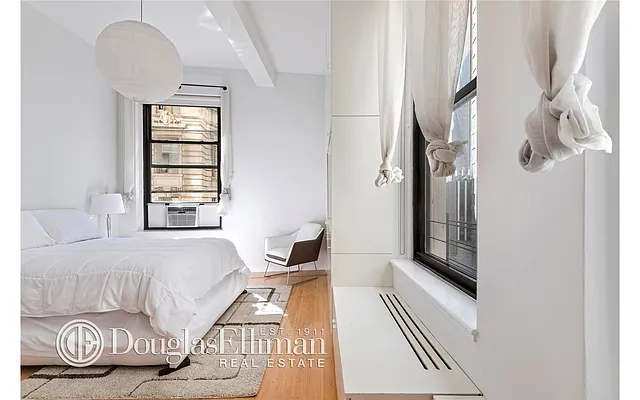 Sold by Douglas Elliman | media 6
