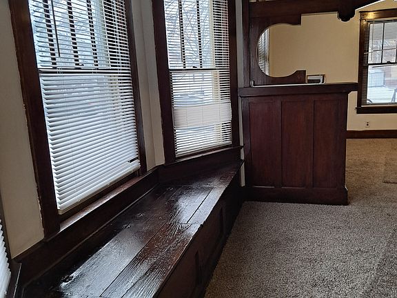 2nd image of 2716 Benninghofen Ave #1