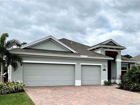 2nd image of 1613 Segovia Cir