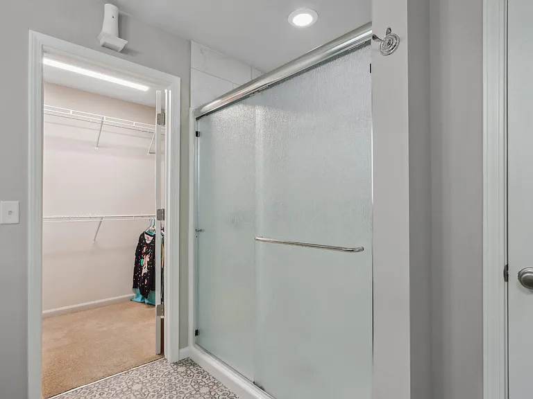 1835 Summerfield Way — Photo 32