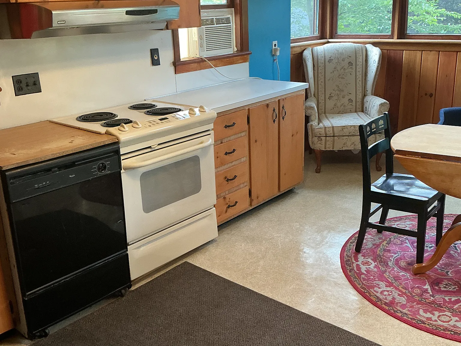 2 bed, 1228 sqft, $2,600 — Photo 4