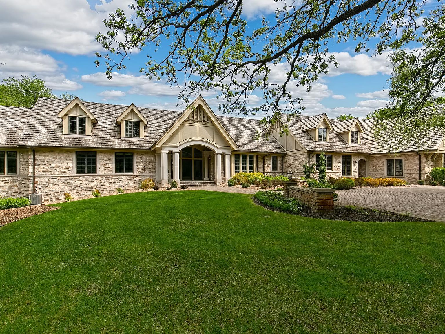 295 Salem Church Rd, Sunfish Lake, MN 55118 MLS 6339275 Zillow