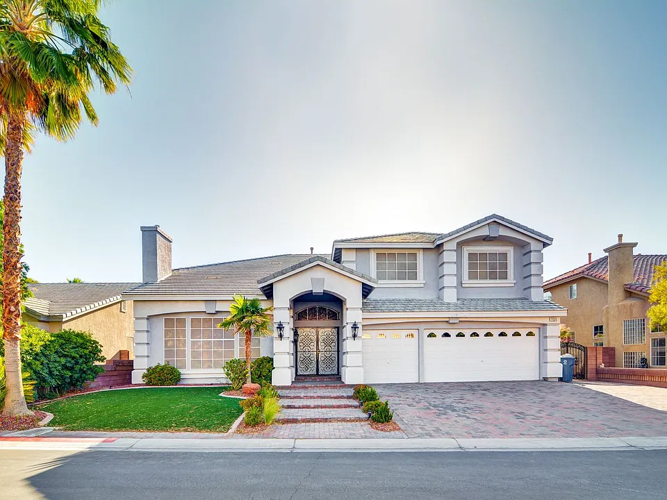 7525 Avalon Bay St