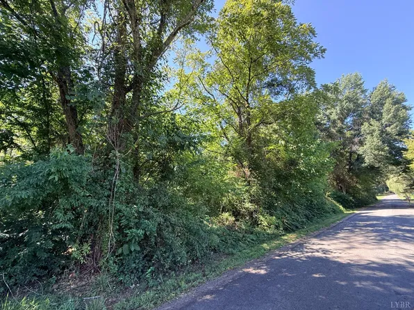 11 Hill Crest Ln Lot 11, Chatham, VA 24531