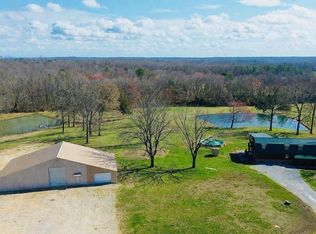 94 Oxford Rd, Holladay, TN 38341