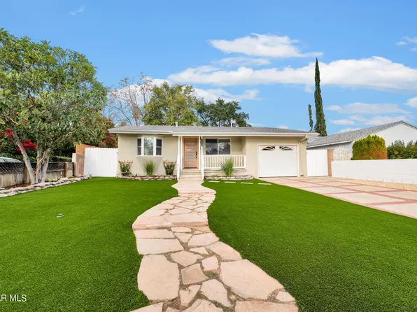 22129 Bassett St, Canoga Park, CA 91303