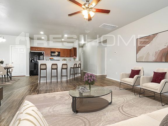 4th image of 3524 SE 94th St
