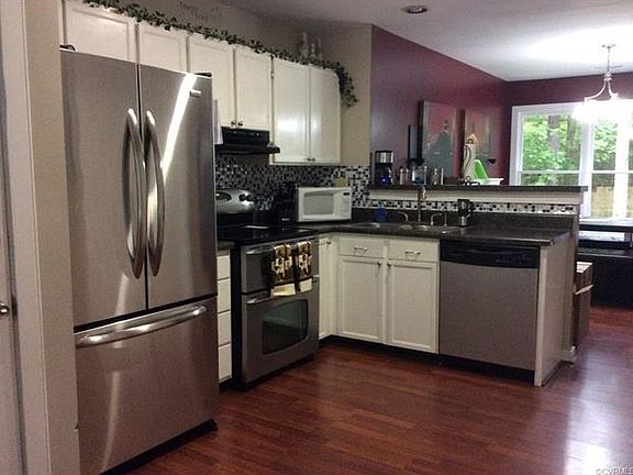 3rd image of 1415 Winters Hill Pl