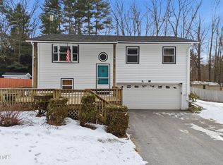 84 Hutchins Road, Ballston Spa, NY 12020