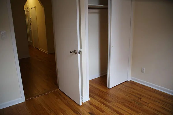 Rented by Waverly Realty Associates | media 6