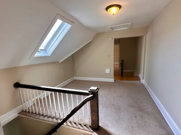 2216 E Ivanhoe Apartments, 2216 E Ivanhoe Pl #2, Milwaukee, WI 53202