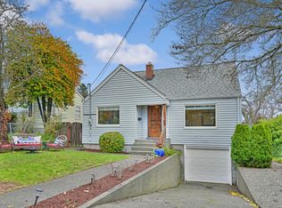 1110 Vandalia Ave, Bremerton, WA 98310