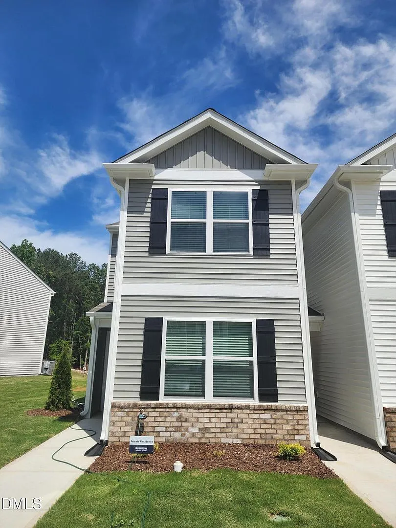 8640 Brixton Shay Drive — Photo 1