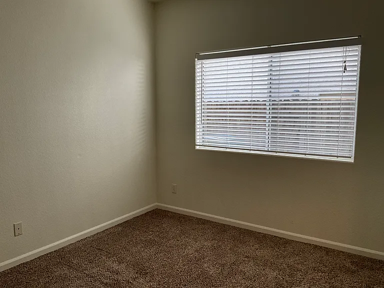 8418 Granite Cove Dr — Photo 16
