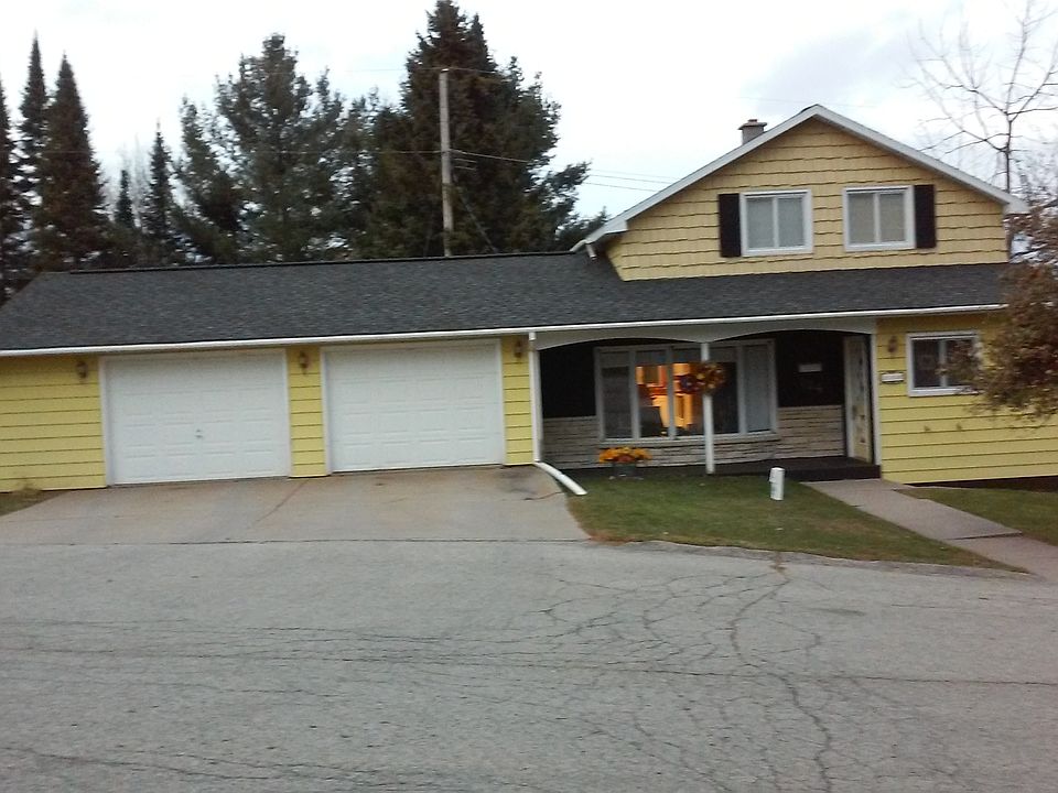 1st image of 134 W Stanton St