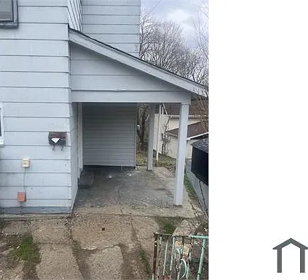 1036 N Bluff Dr