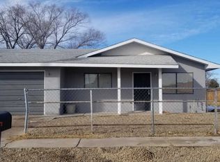 613 N 6th St, Belen, NM 87002
